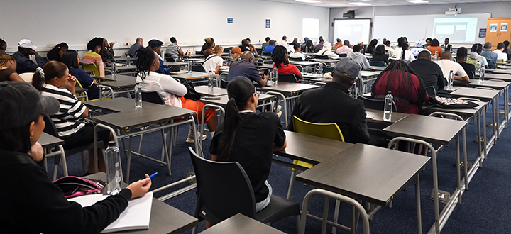 2026_Unisa WC guides first-year students_teaser.png